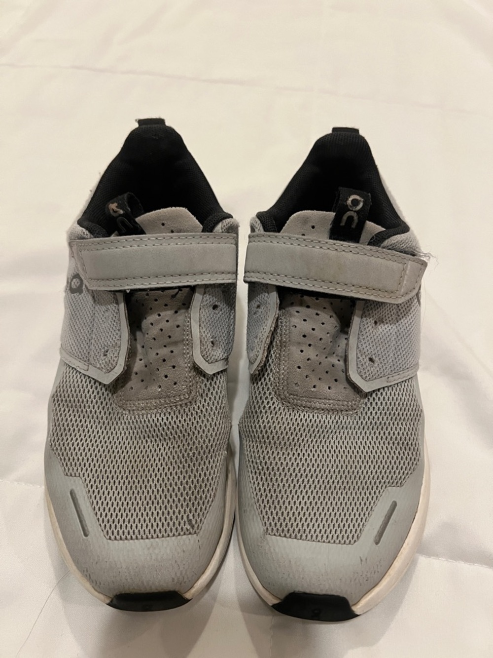 OC Kids Lightweight Gray Velcro Sneakers